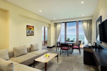 Ramada By Wyndham - 126