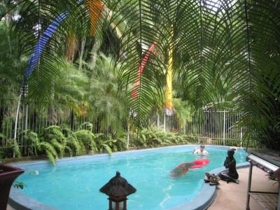 Rydges Palmerston - - 6