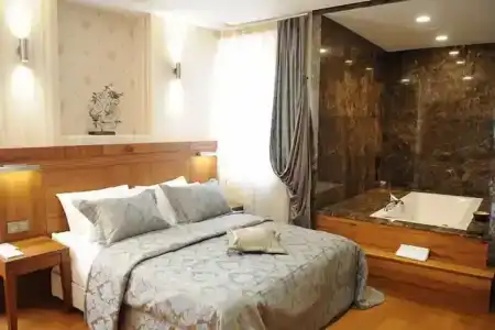 Reyhani Kasri Boutique - 5