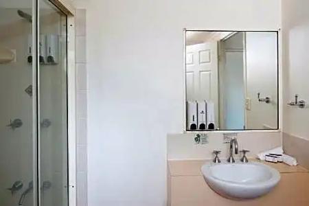 Park Regis Anchorage - 78