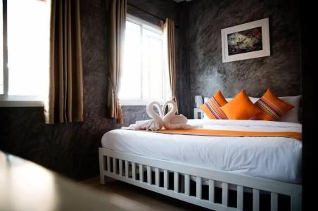 Ban's Avenue Guesthouse - 33