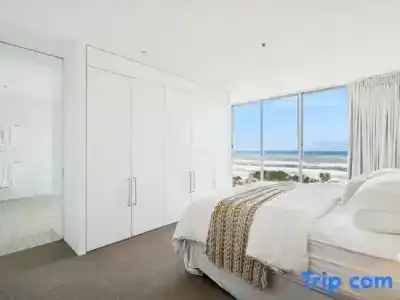 Ultiqa Air On Broadbeach - 366