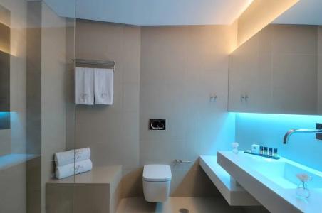 o&b Athens Boutique - 182