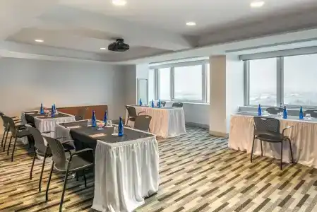Crowne Plaza Jfk Airport New York City, An Ihg - 23