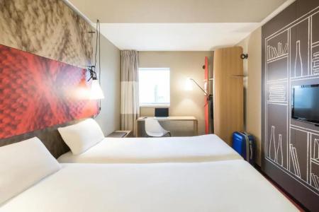 ibis London Docklands Canary Wharf - 36