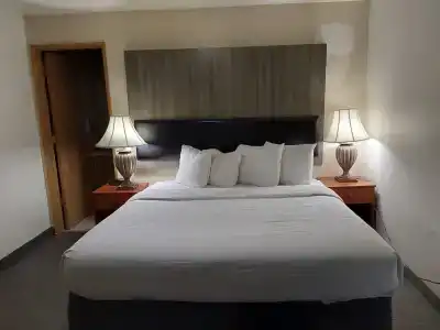 Inn - 38