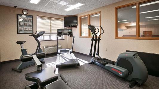 Best Western Plus Inn & Suites - 21