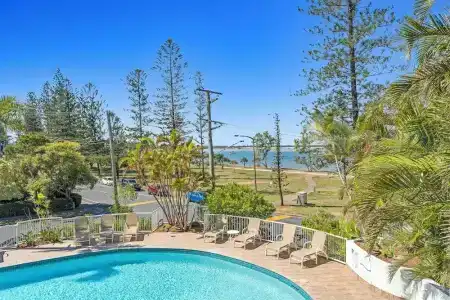 Crystal Bay On The Broadwater - 253