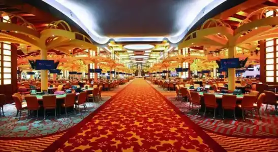 Resorts World Sentosa - Festive (Sg Clean) - 18