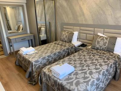 Regency World&Suites - 4