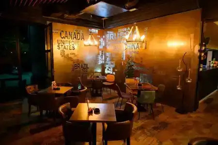 Hostel Royal - 8