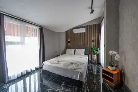 Mrt Suites Lara - 40