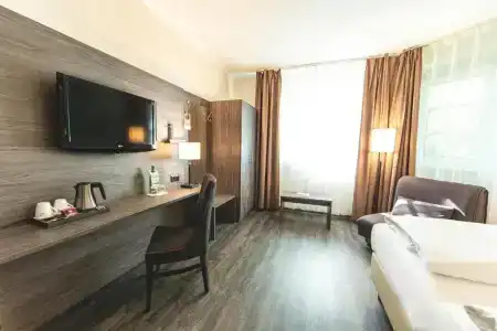 Best Western Schmoeker-Hof - 59