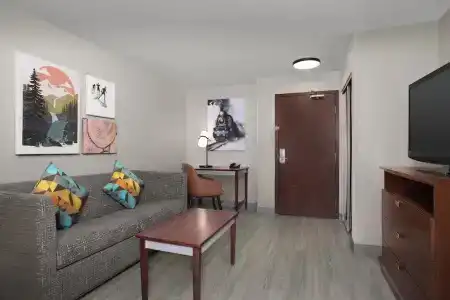 Holiday Inn & Suites Downtown, an IHG - 70