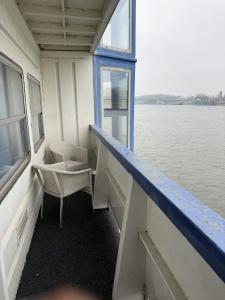 Botel Gracia - 83