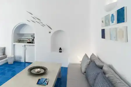 Astra Suites - 299