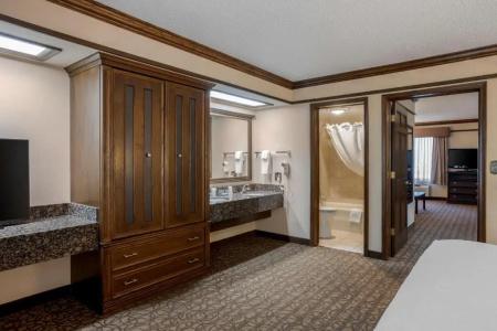 Best Western Inn of the Ozarks - 87