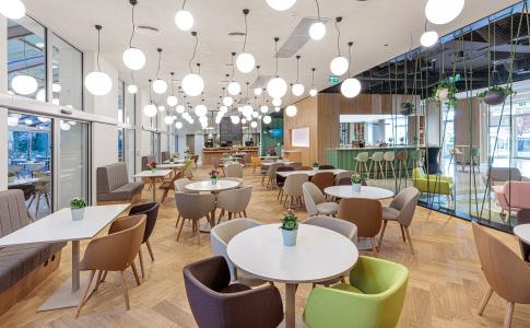 Holiday Inn Prague, An Ihg - 32