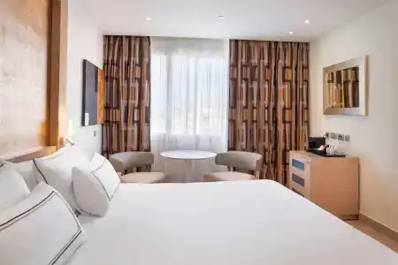 Melia Sevilla - 9