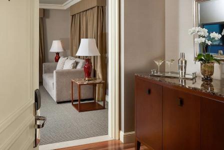 Stamford Plaza - 107