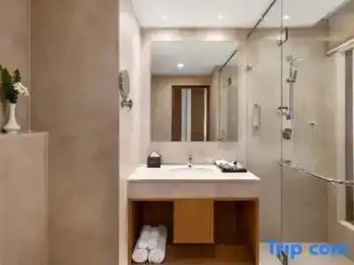 Ramada Encore by Wyndham Thamel - 20