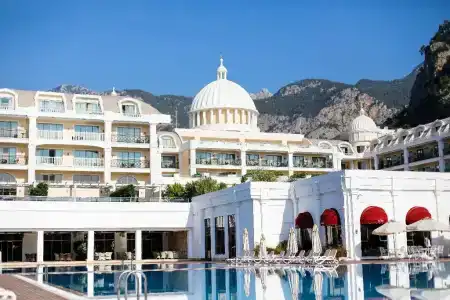 Amara Premier Palace - 3