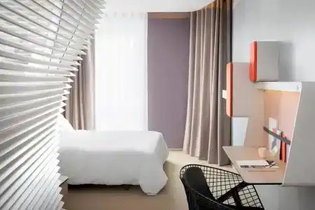Okkos Lyon Pont Lafayette - 34