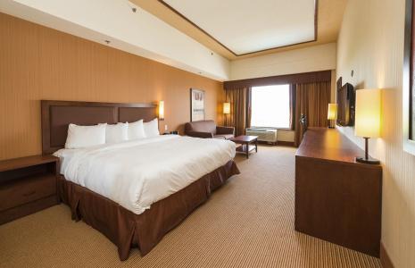Quality Inn & Suites - 38