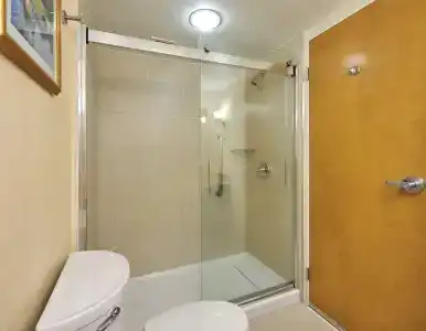 Hilton North Hills - 6