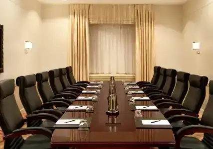 Capital Hilton - 14