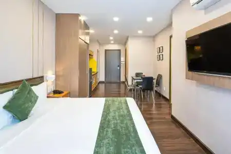 Emerald Central - 226