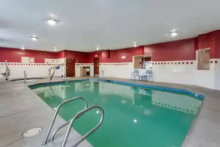Comfort Inn Portland - 8