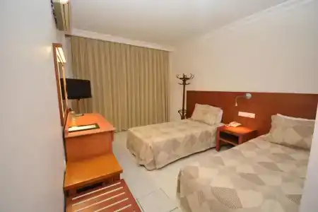 Saray - 2