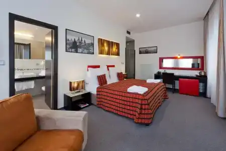 Prague Inn - 5