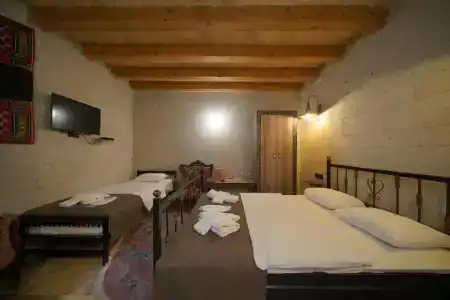 View Cave - 59