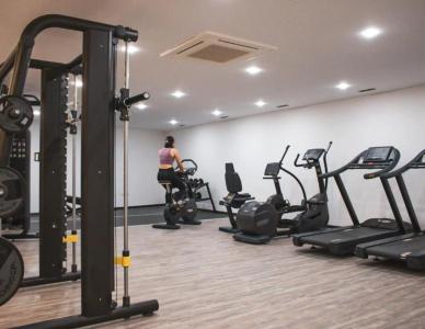 Seaview - Adults Only 16 Plus - 18
