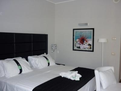 Holiday Inn Genoa City, An Ihg - 18