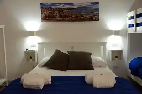 Mellos B&B - 96