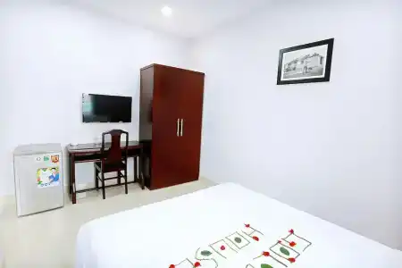 Gold House - 21