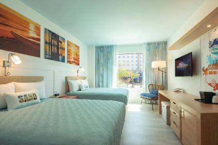 Universal’s Endless Summer Resort – Dockside Inn and Suites - 5