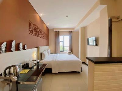 Verse Lite Gajah Mada - 70