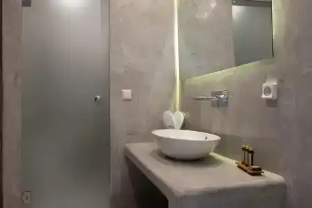 Ambience Suites - 5
