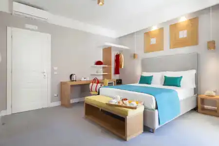 La Piazzetta Guest House - 75