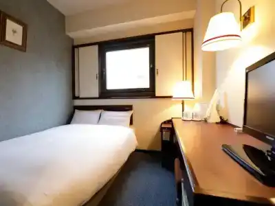 Tokyo Inn - 102