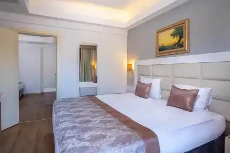 Rose Resort - 6