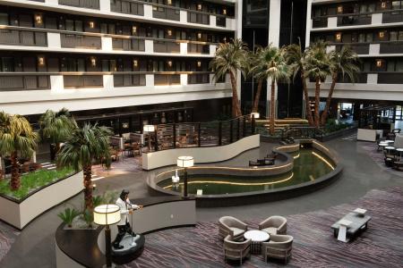 Embassy Suites by Hilton Las Vegas - 28