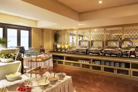 Salil Sukhumvit Soi 11 - 21