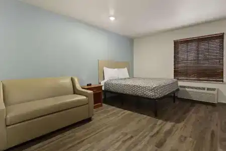 Woodspring Suites West In Qd - 14