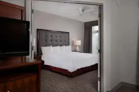Homewood Suites by Hilton Vancouver / Portland - 2