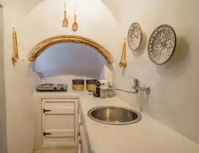 Canvas Suites - 17